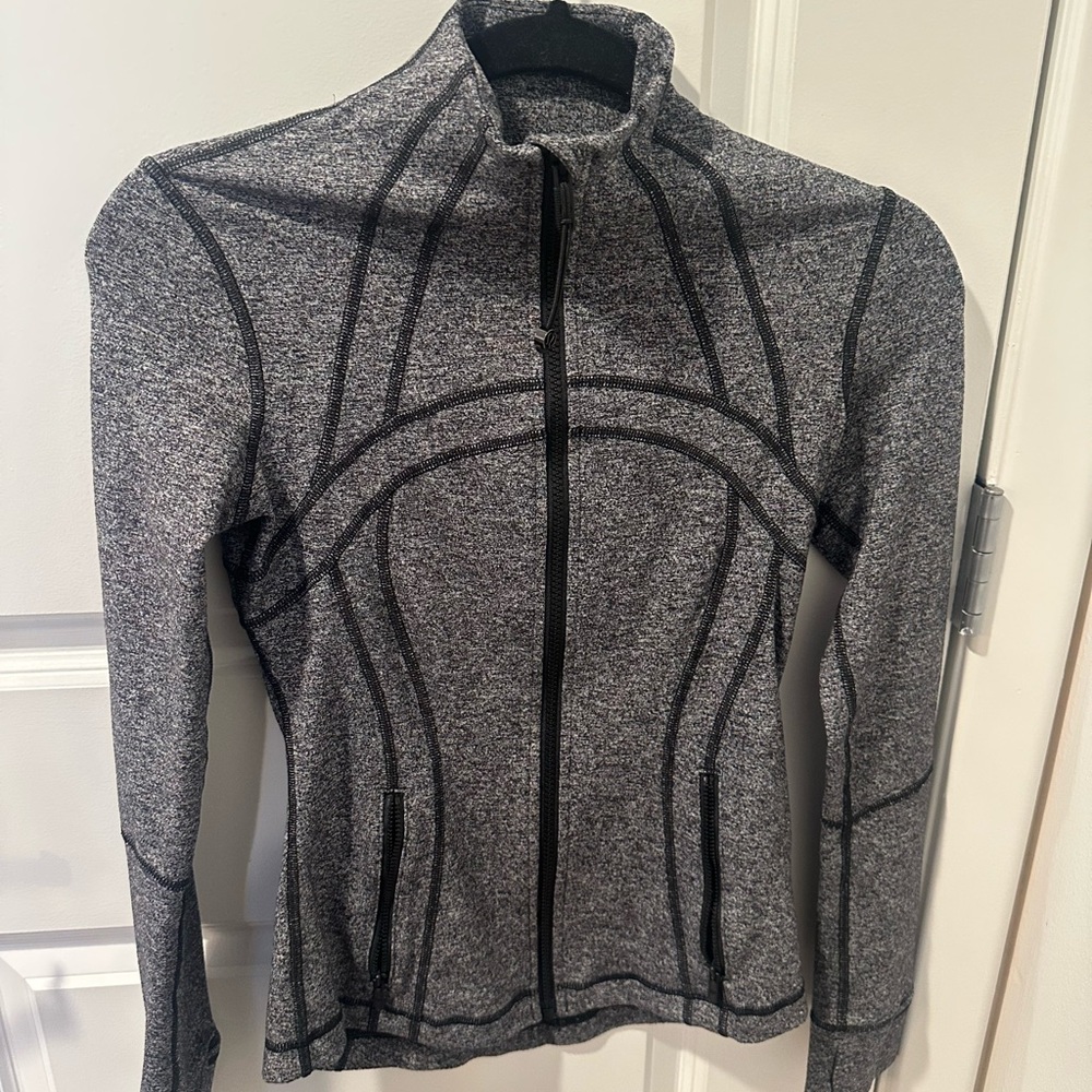 lululemon athletica Women's Heathered Gray Zip-Up Jacket